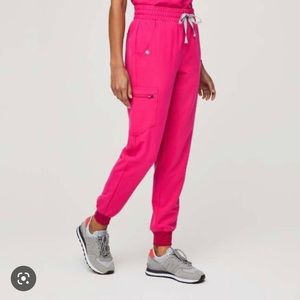 Figs Shocking Pink Set